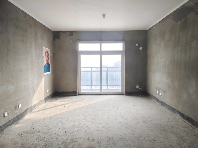 健发御园5室2厅3卫167㎡南101万