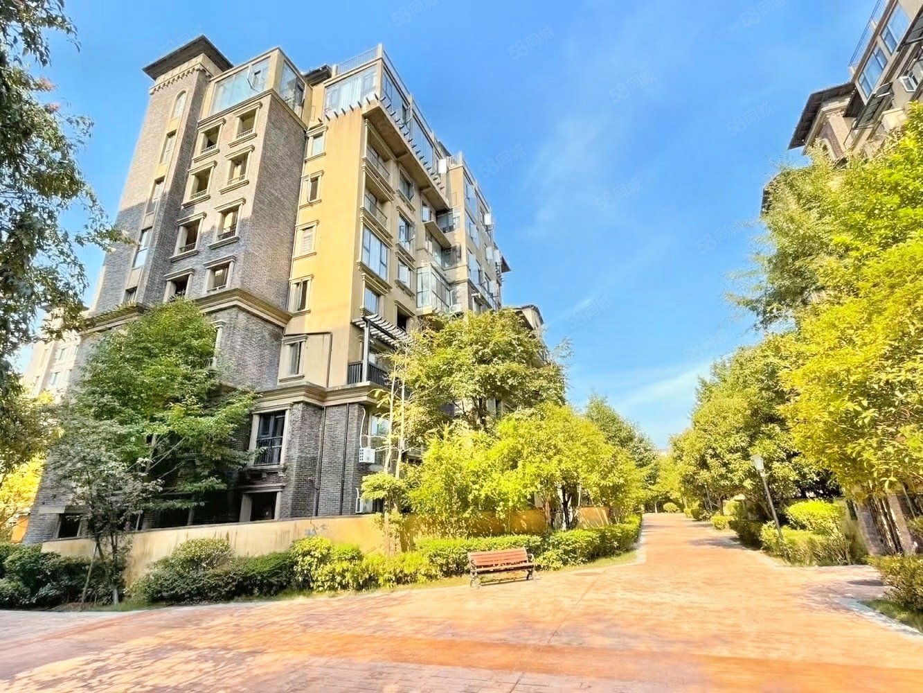 板楼 出行方便 房龄新 高楼层采光充足 临地铁,美的梧桐庄园-长沙58