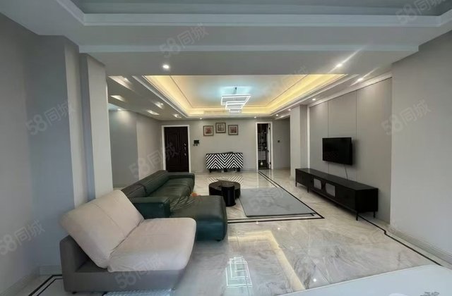 绿地名苑4室2厅162㎡318万二手房图片