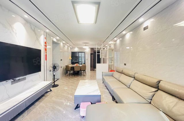 国鼎中央公园3室2厅117㎡69.8万二手房图片