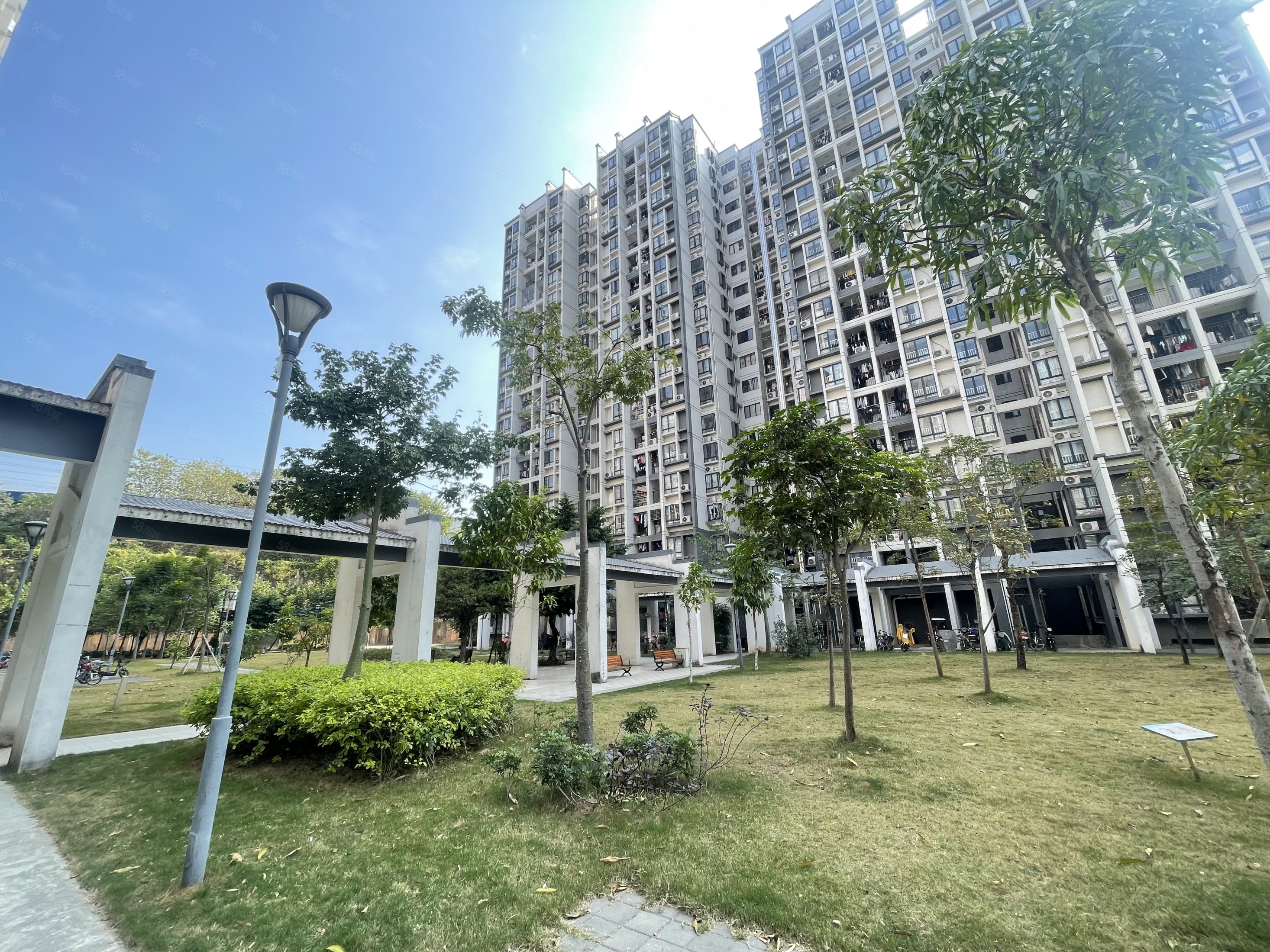 【10图】天河区小鹏总部旁 珠江嘉苑 南向高层安静望花园 采光好 笋