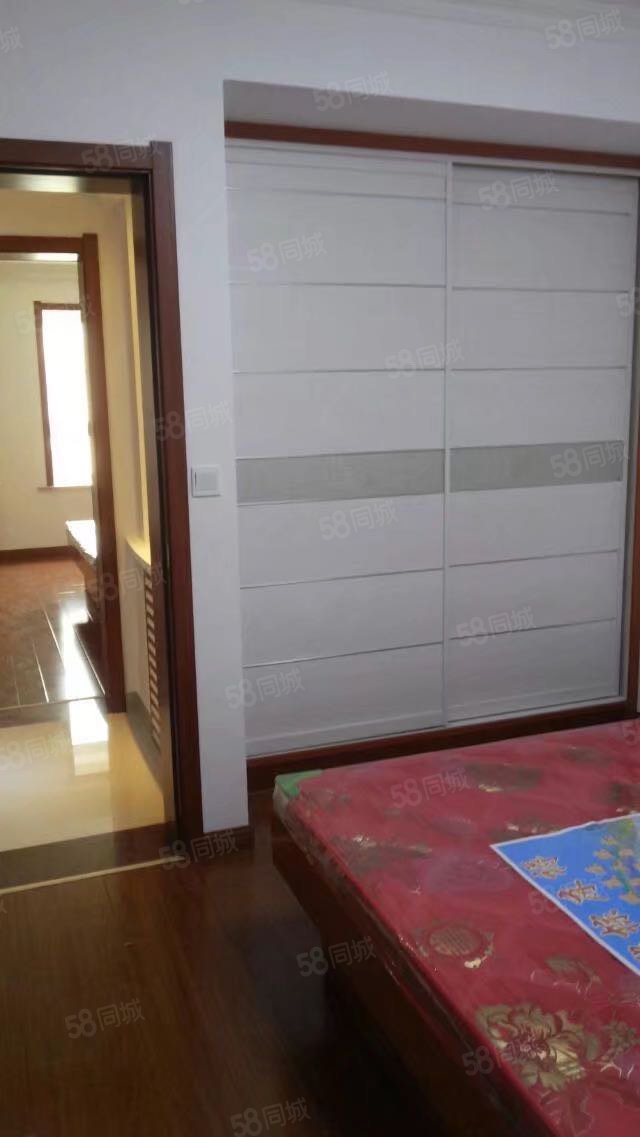 万家富花园3室2厅1卫125㎡南29万