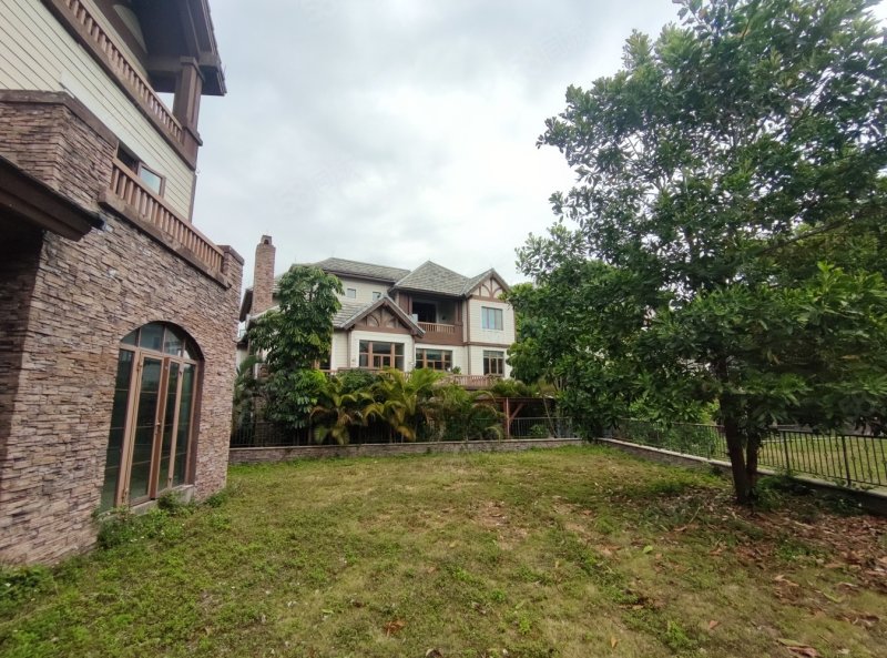 南沙奥园(别墅)5室2厅5卫406㎡东南1200万