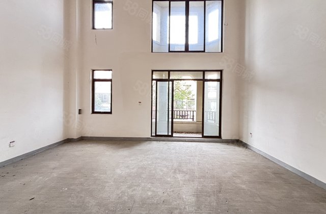 龙湖悠山郡花屿台3室2厅250.68㎡180万二手房图片