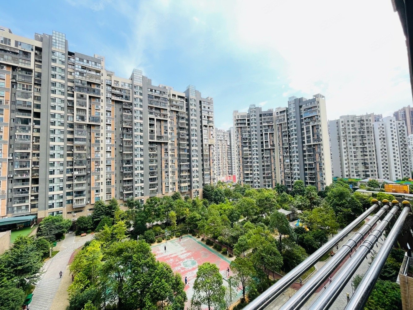 精装修4房只要165w 近万象城 中央公园,中环中央城(a区)-赣州58同城