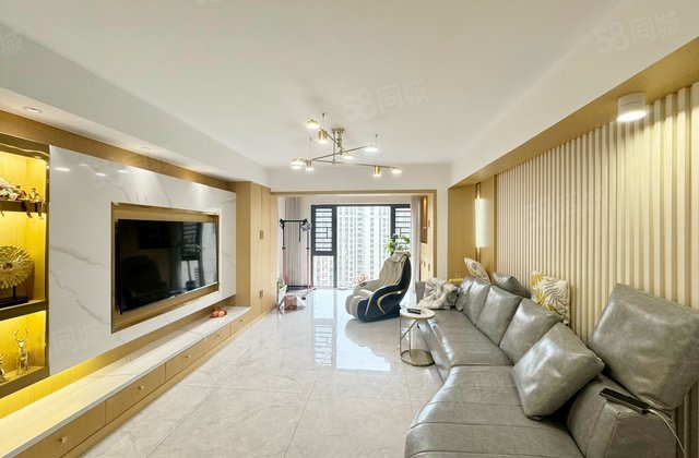 北辰中央公园(CDEF区)4室2厅140.93㎡168万二手房图片