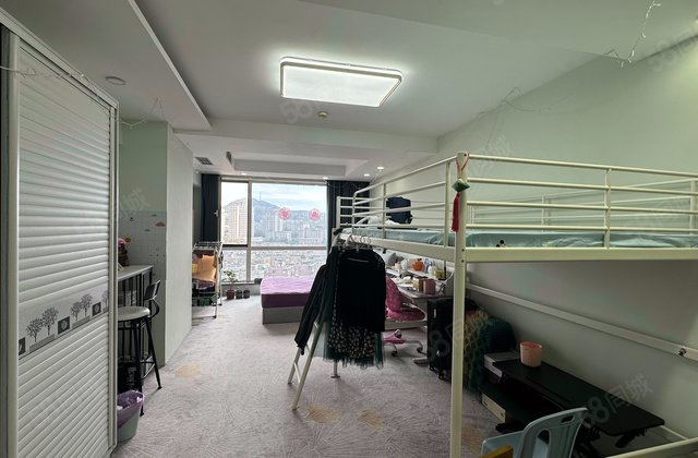 伊景华园1室1厅50.03㎡112万二手房图片