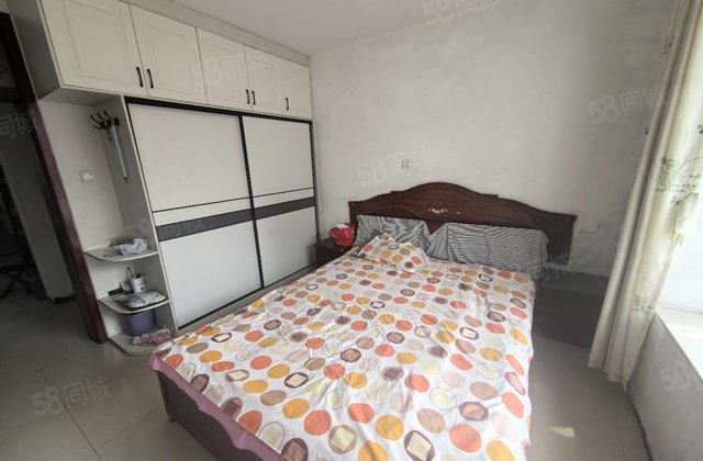 中层 户型真棒 婚房 可5萬入住办完 水晶城 光明~七中