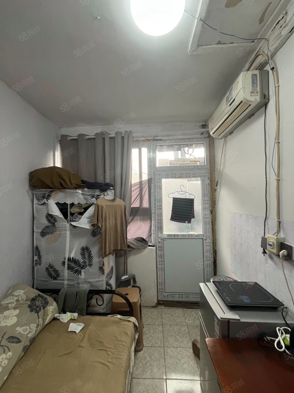 排子胡同小區(qū)1室0廳0衛(wèi)10.6㎡東西125萬