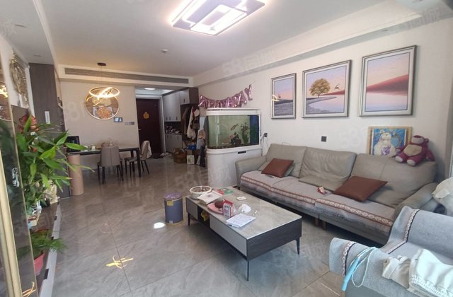 低价出售边户型祥生金麟府 高楼层视野无遮挡 小三居  朝南