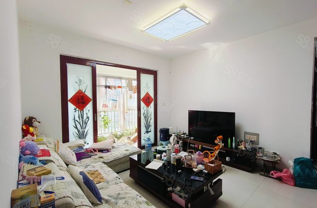 业主外地发展，诚心出售地暖电梯房，送储藏室五中水城  九万