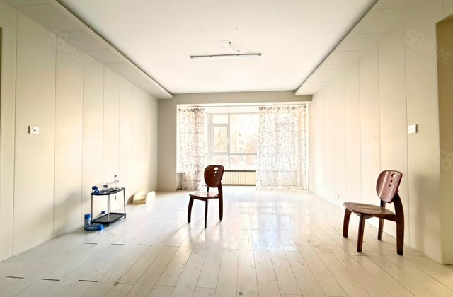 鸿城西域(南关)3室2厅125.95㎡100万二手房图片