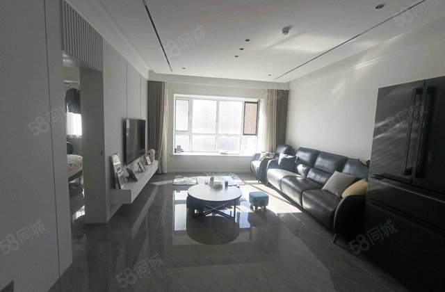 世纪花园D3区3室2厅116㎡110万二手房图片