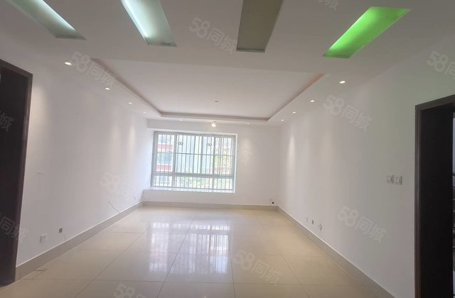 中通二期，三室朝阳边户，步梯三楼，实验总部