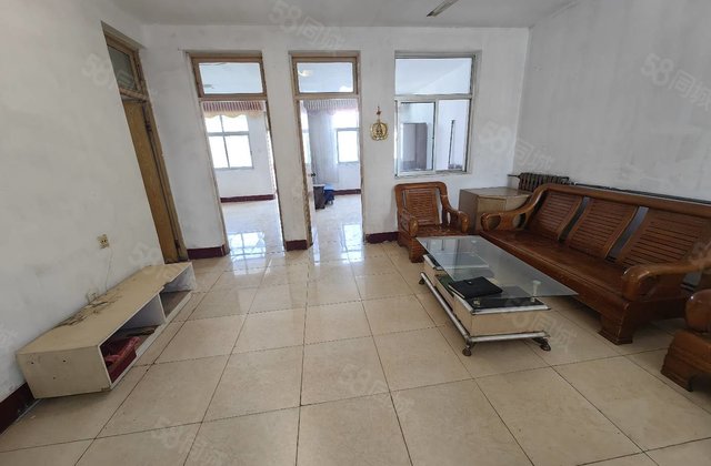 单价3千多   房 上光明 正规三室 建设路 随时看房可贷款