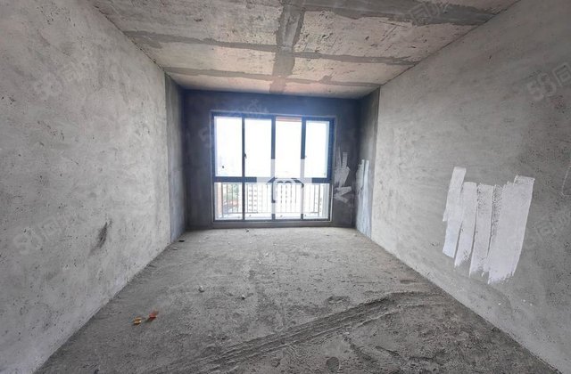 武警小区3室2厅128㎡42万二手房图片