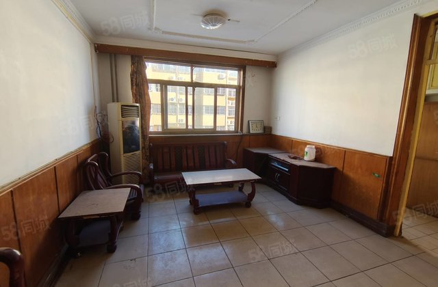 兴华路  ，东昌中学，步梯四楼，价格合适，看房方便，可聊！