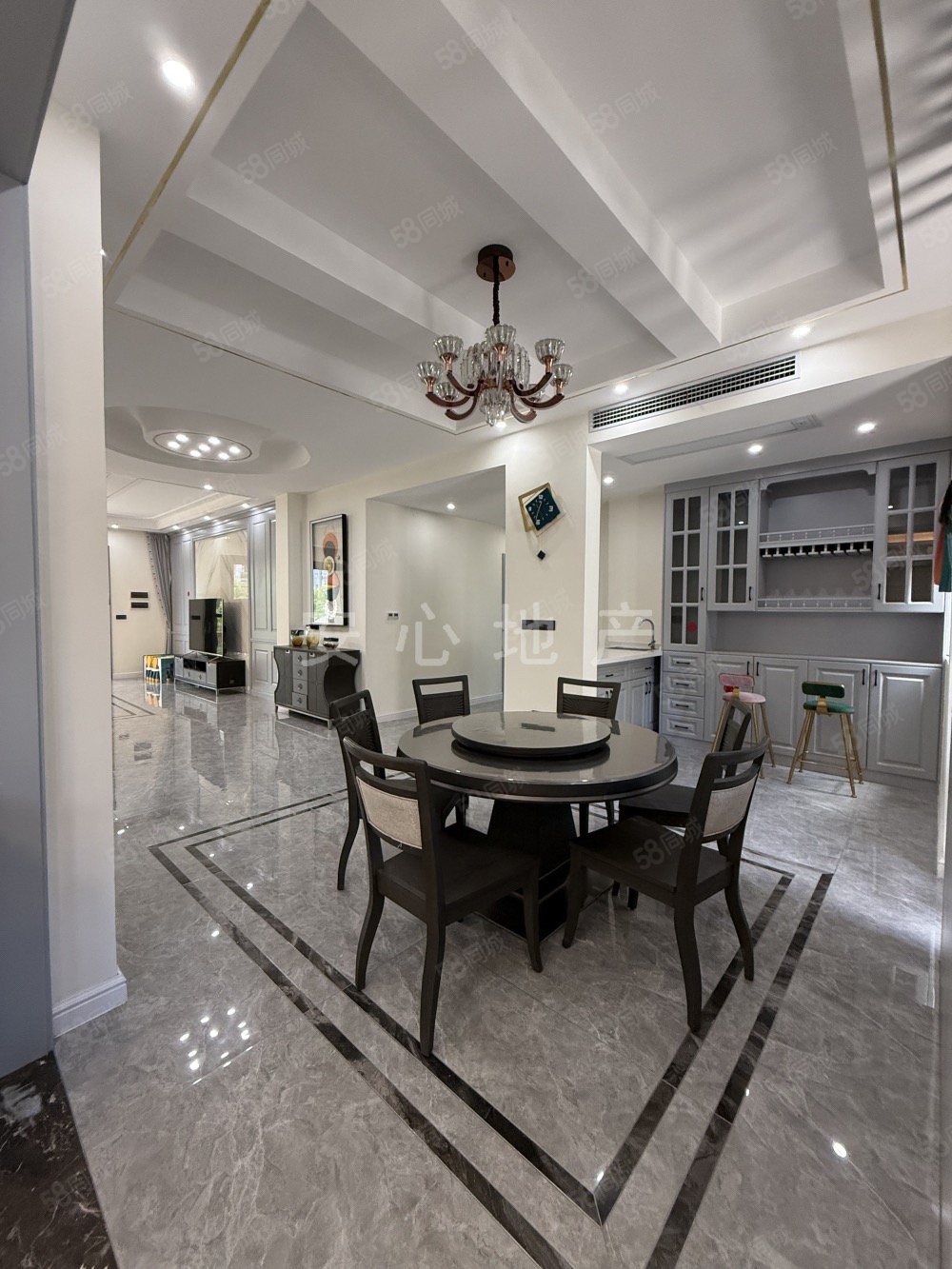 天屿花城((别墅)8室3厅7卫396㎡南北338万