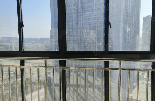 采光  ,有车库3室2厅1卫117㎡南高层(共18层)2019年建造冠城华府阜宁