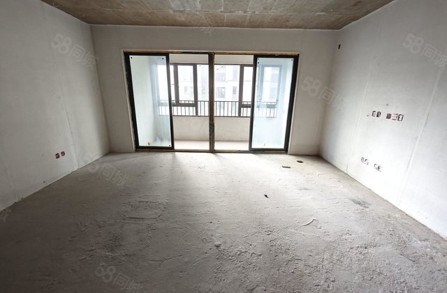 中南珑禧台4室2厅143㎡179万二手房图片