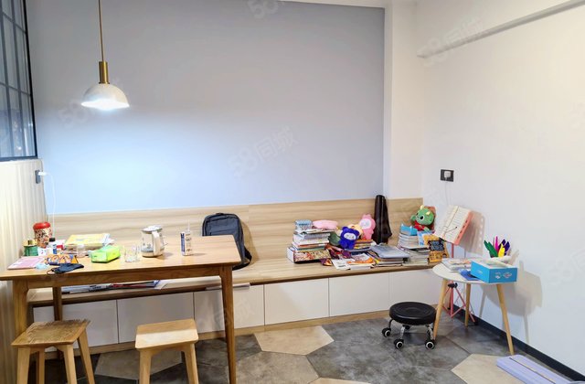 潇湘大厦2室1厅60.2㎡198万二手房图片