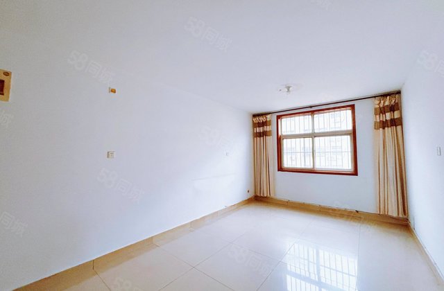 名人苑，东昌湖边，三楼，3室朝阳，乐园小区，单价便宜，性价比