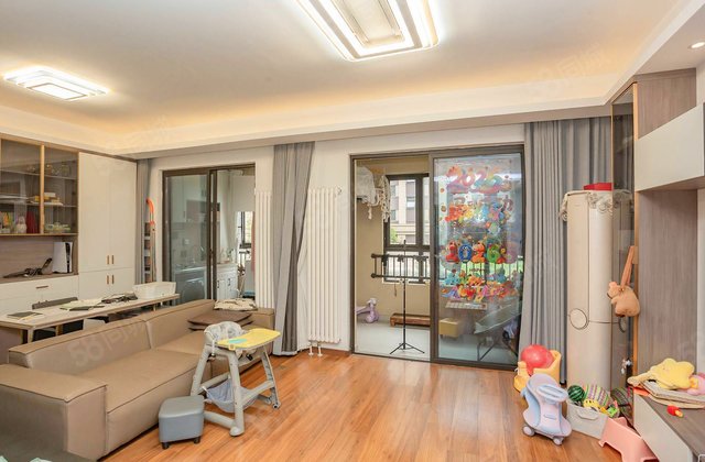 金辉庐州云著3室2厅123.9㎡185万二手房图片