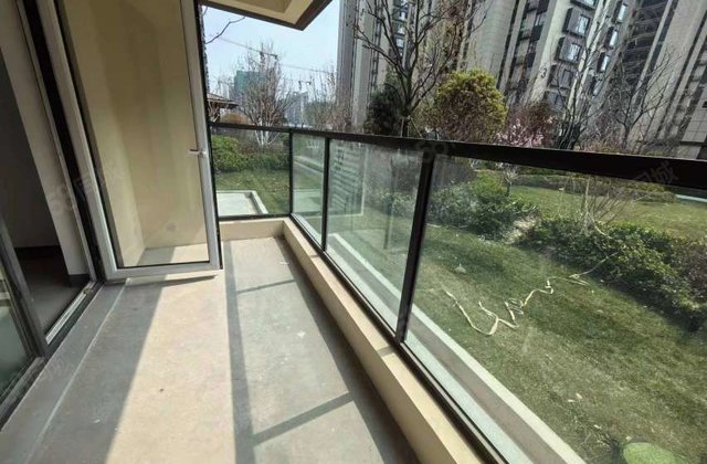 水城印象 电梯洋房 带车储  准新房 双卫 南北通透