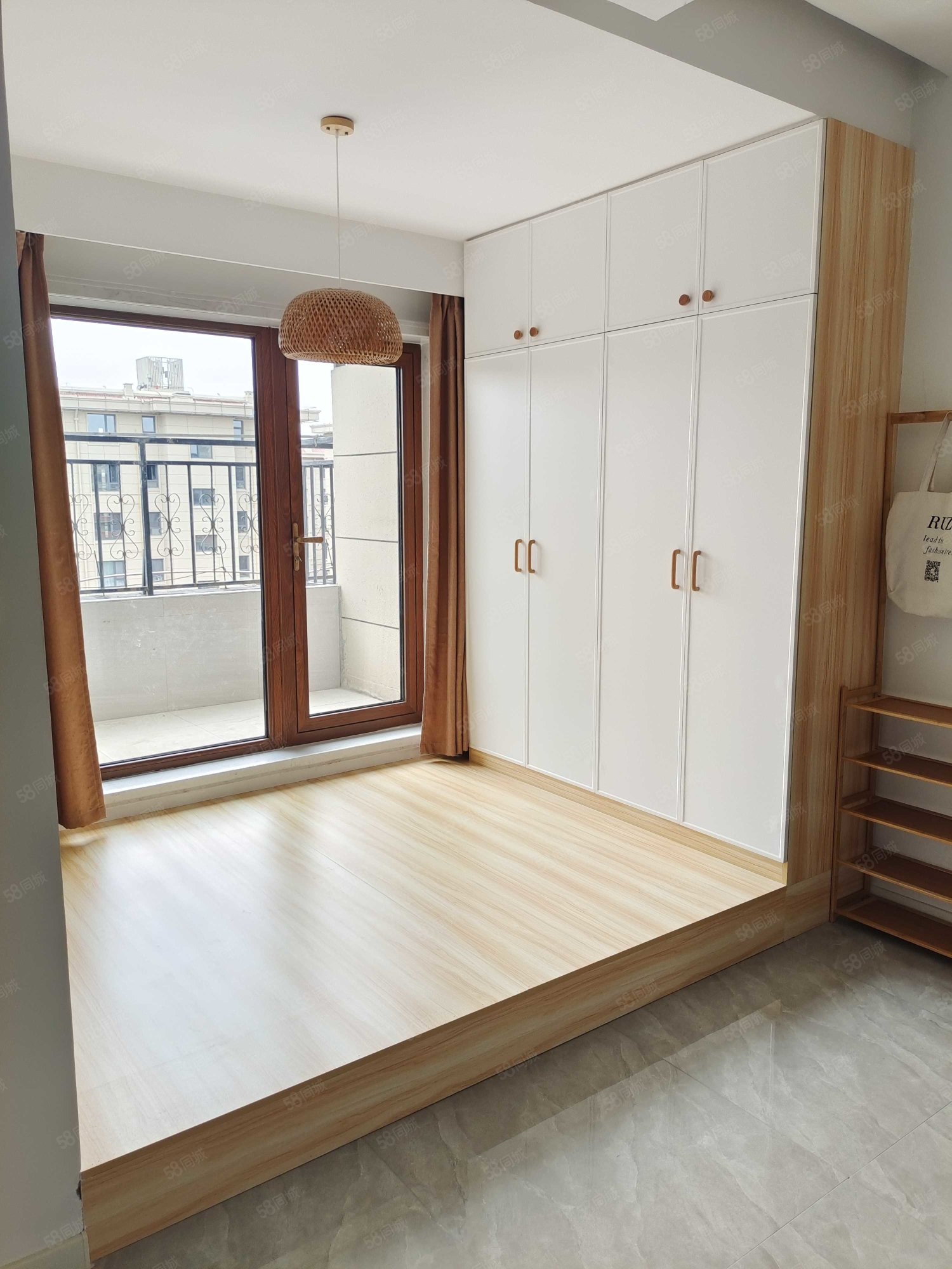 南湖一号(东区)2室1厅1卫60㎡南16.8万