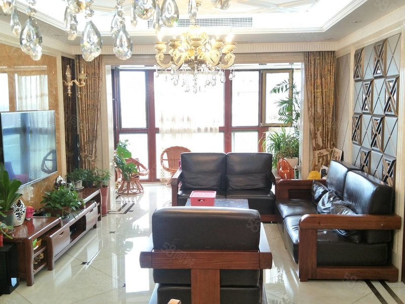 银河丽湾大平层 南北通高层景观楼层 豪华装修 急售