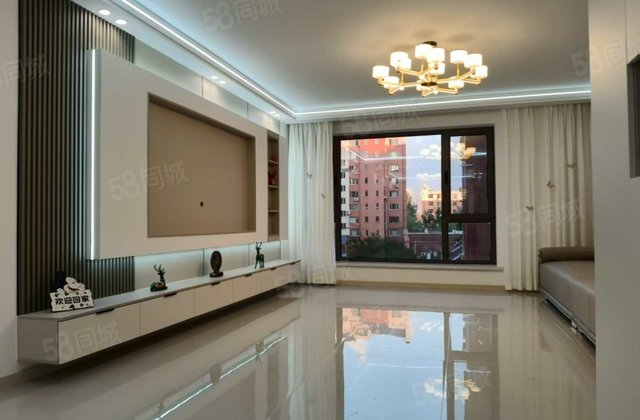 义耕时代丽景3室2厅142㎡66.5万二手房图片