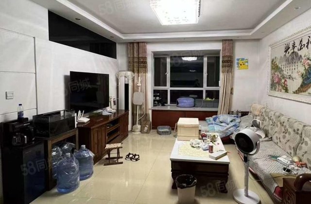 开发区实验东昌东昌丽都四室两厅两卫精装修免大税送车位地下室