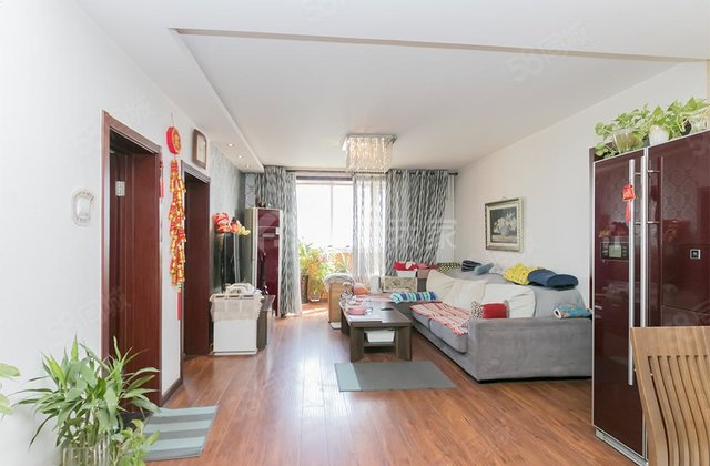 和平街西苑3室1厅127.09㎡899万二手房图片