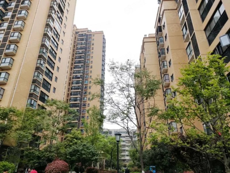 锦翔翰林世家3室2厅1卫100㎡南北62.8万