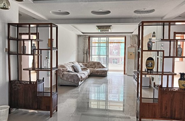 真实三叶草户型三楼，边户，全明，水岸新城，新城邦，万豪，