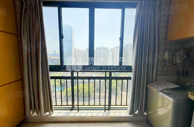 滨江豪园3室2厅131.88㎡150万二手房图片
