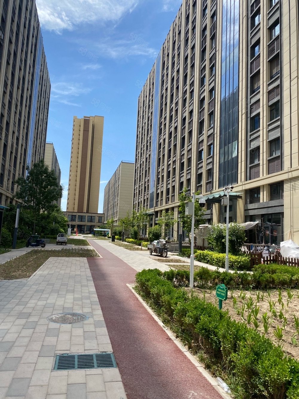 万和奥城1室1厅1卫55㎡北26万