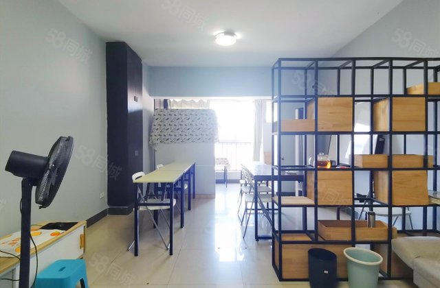 金沙国际1室0厅48.5㎡67万二手房图片