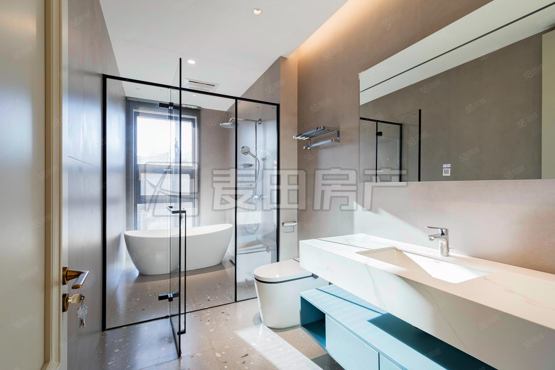 裕京花園別墅5室3廳4衛(wèi)291.11㎡南北2900萬