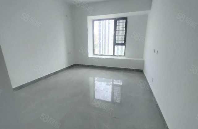 孟达颐和嘉苑 带车位 储 南北通透 商品房 有电梯