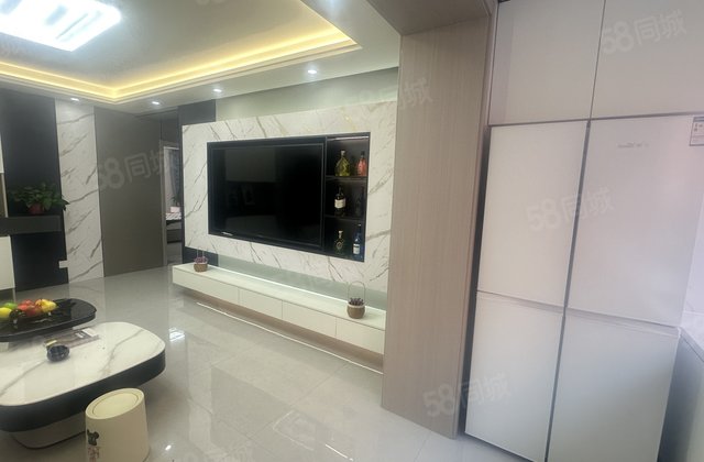 军区大院小区(烟草宿舍楼)2室1厅68㎡29万二手房图片