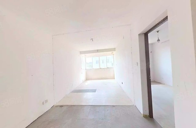 良隆园3室2厅106㎡270万二手房图片