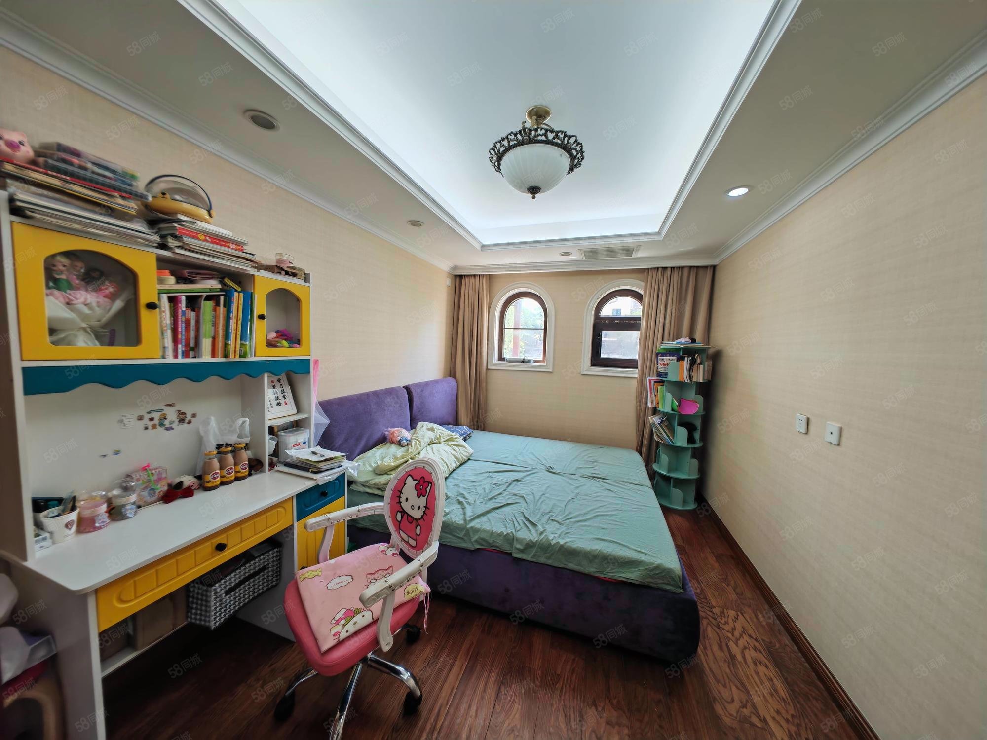 天恒別墅山6室3廳5衛(wèi)198㎡南北950萬(wàn)