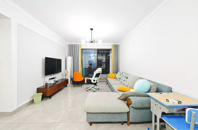 水映加州2室1厅82.3㎡128万二手房图片