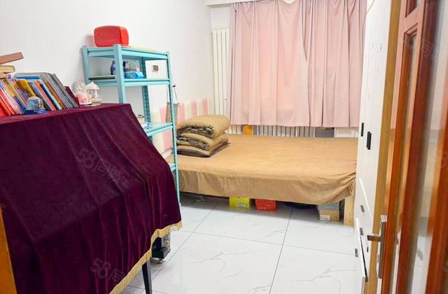 和兴路师大家属楼2室1厅75㎡110万二手房图片