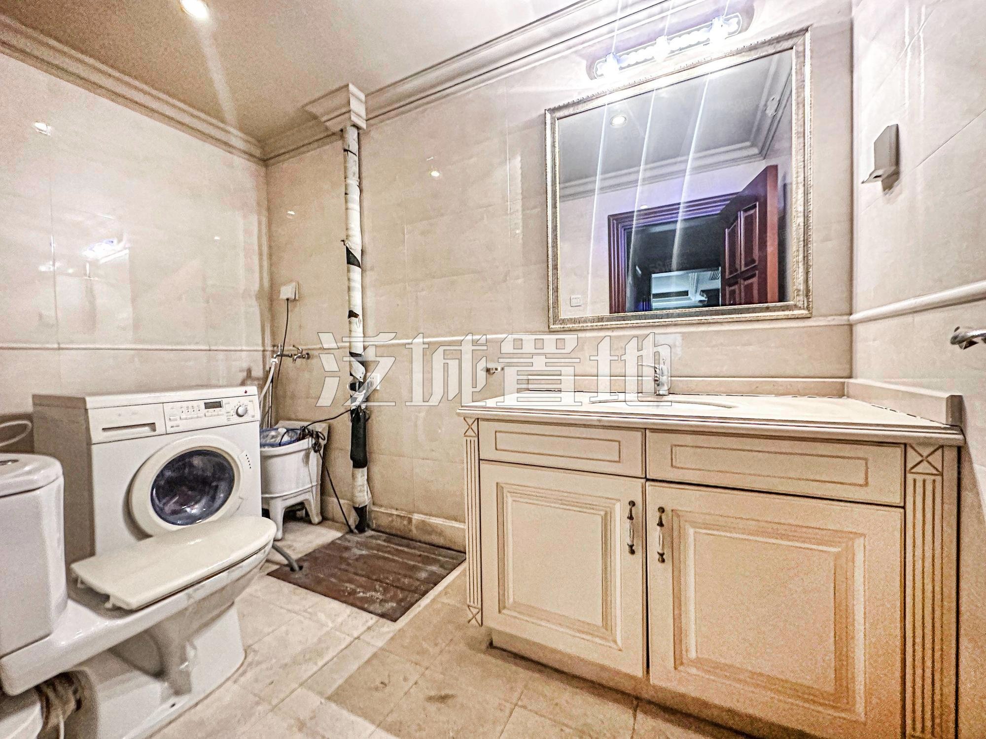 北京玫瑰園9室5廳12衛(wèi)607㎡南北5880萬(wàn)