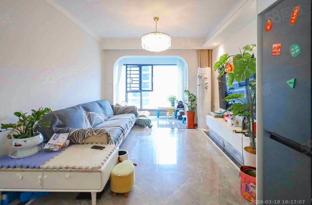 越秀悦湖台3室2厅107.45㎡158万二手房图片