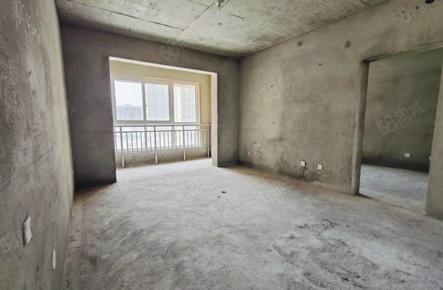 建坤御园3室2厅120㎡45万二手房图片