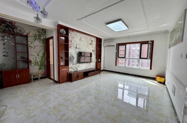 业主急卖 水岸花语三室 东边户 好楼层双卫 免大税