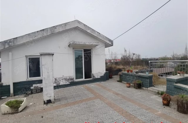 蜀郡杜鹃城3室2厅149.2㎡36万二手房图片